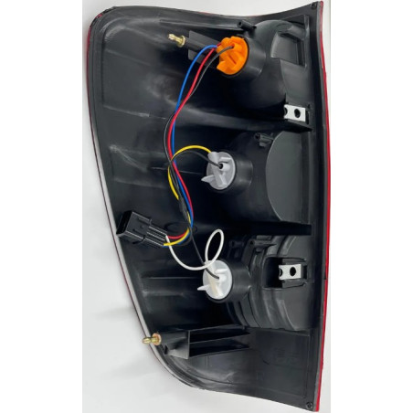 FAROL TRASERO DERECHO GREAT WALL WINGLE 5