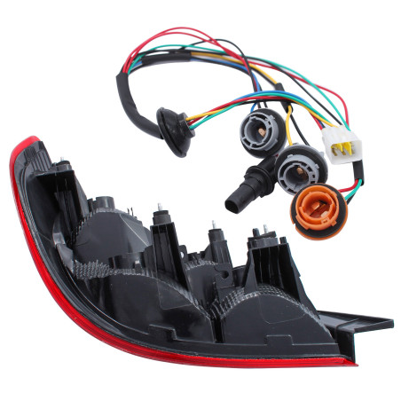 FAROL TRASERO DERECHO CHEVROLET SAIL 2016 2022