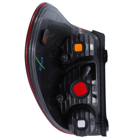 FAROL TRASERO DERECHO MITSUBISHI L200 2007/2015 OEM 8330A155T
