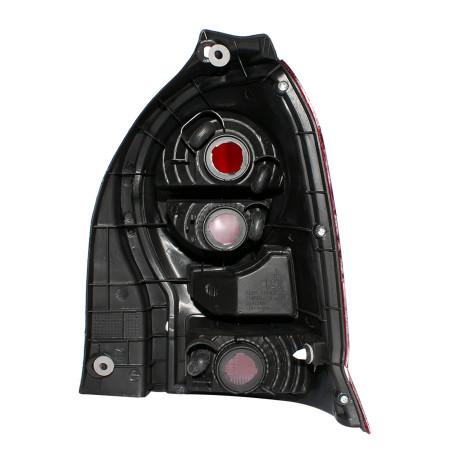 FAROL TRASERO IZQUIERDO SUZUKI ALTO 2010 2015